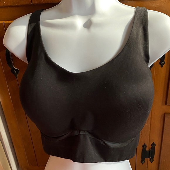 Victoria's Secret Other - Victoria’s Secret Sports Bra Size 36DDD
